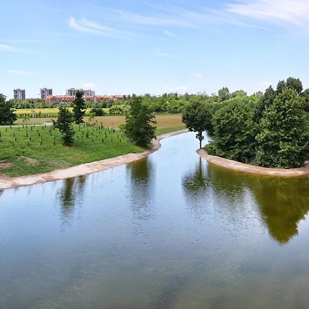 Apartment Elegante Ippodromo Milan